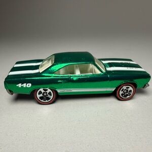 Hot wheels 1970 Plymouth Roadrunner Die-Cast 1:64